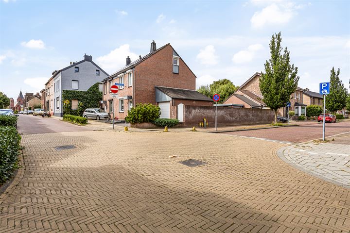 Bekijk foto 35 van Kleingraverstraat 128