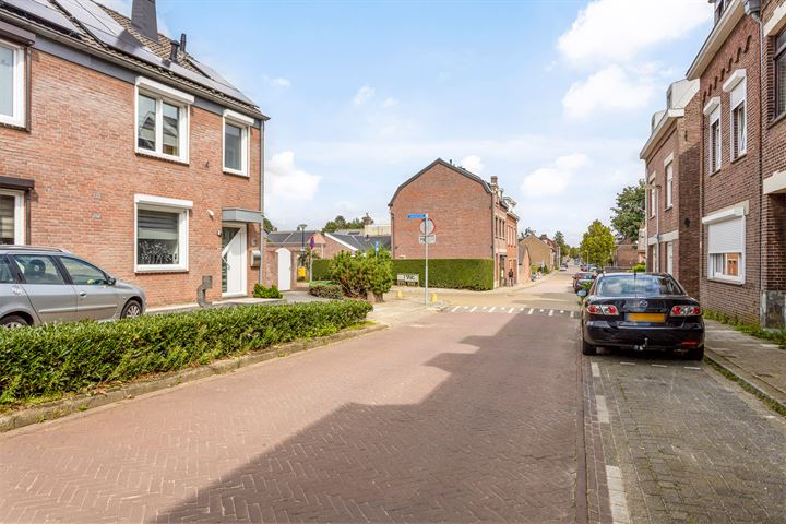 Bekijk foto 34 van Kleingraverstraat 128