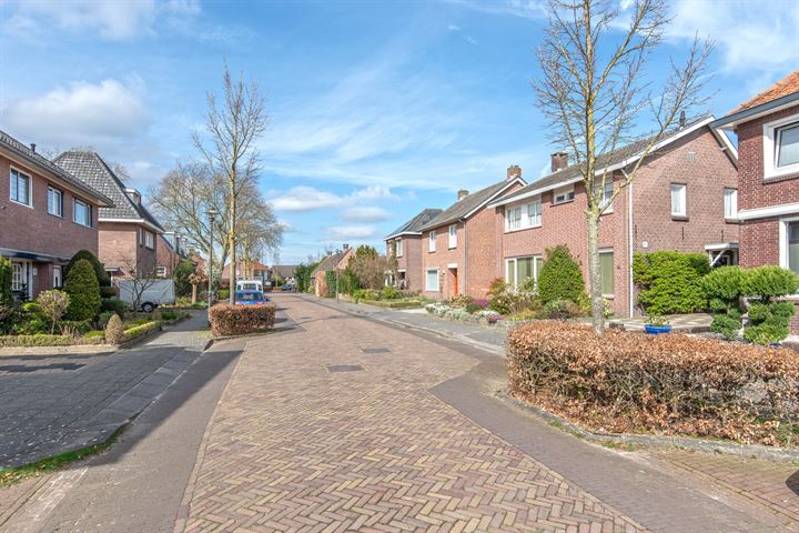 Bekijk foto 30 van Goudbergstraat 25