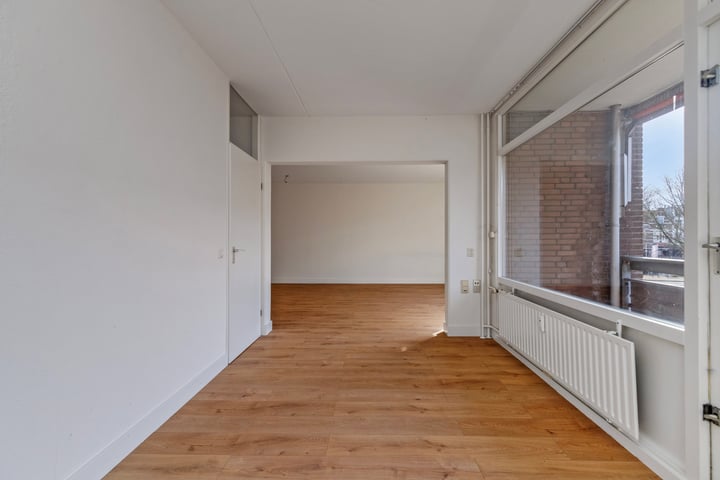 Bekijk foto 18 van Adriaan van Bergenstraat 40