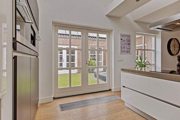 Bekijk foto 31 van Molenstraat 49