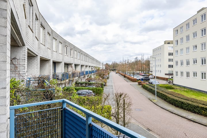 Bekijk foto 35 van Regentessestraat 59