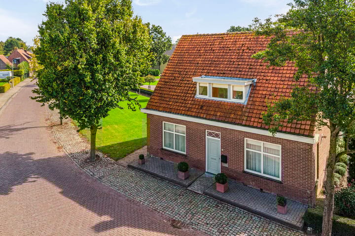 Photo 7 of Roeselaerestraat 20