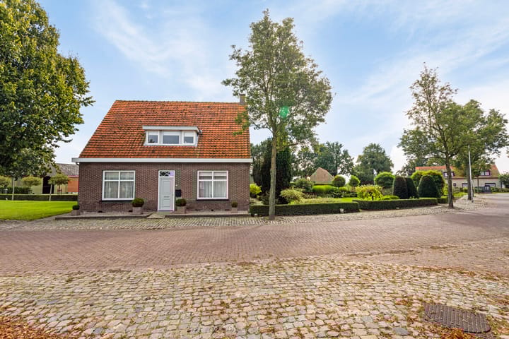 Photo 8 of Roeselaerestraat 20