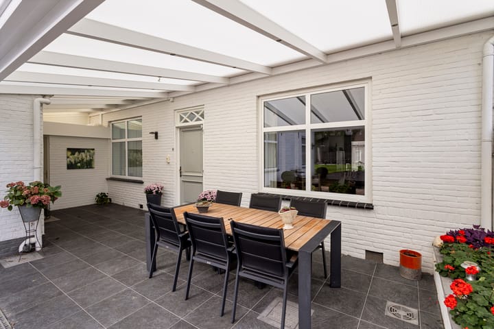 Photo 25 of Roeselaerestraat 20