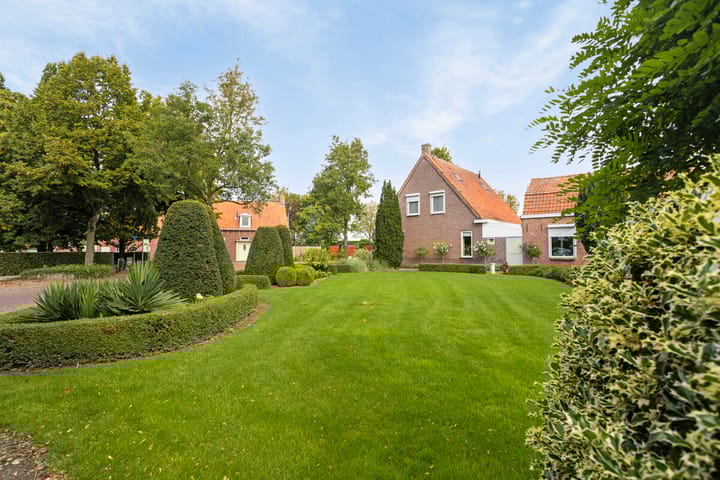 Photo 42 of Roeselaerestraat 20