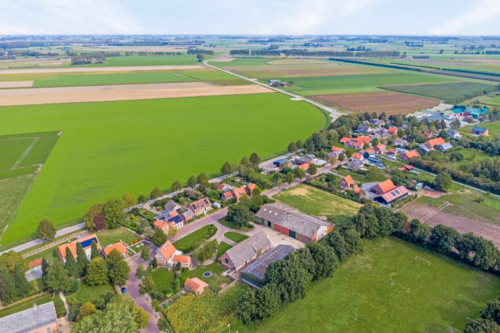 Photo 47 of Roeselaerestraat 20