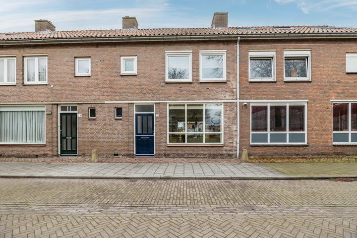 Bekijk foto 6 van Barnsteenstraat 16