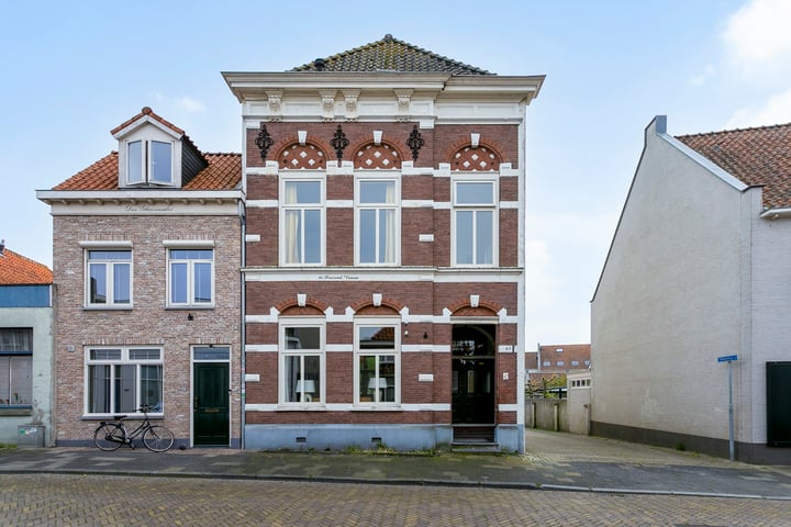 Bekijk foto 1 van Dubbelstraat 63