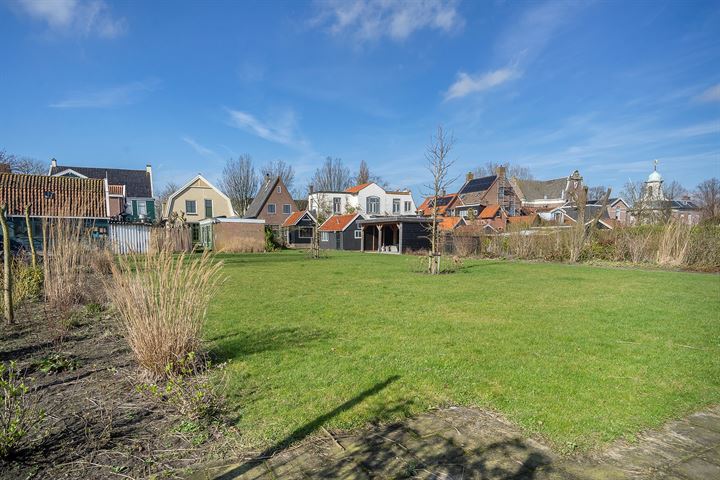 Bekijk foto 37 van Kerkbuurt 18