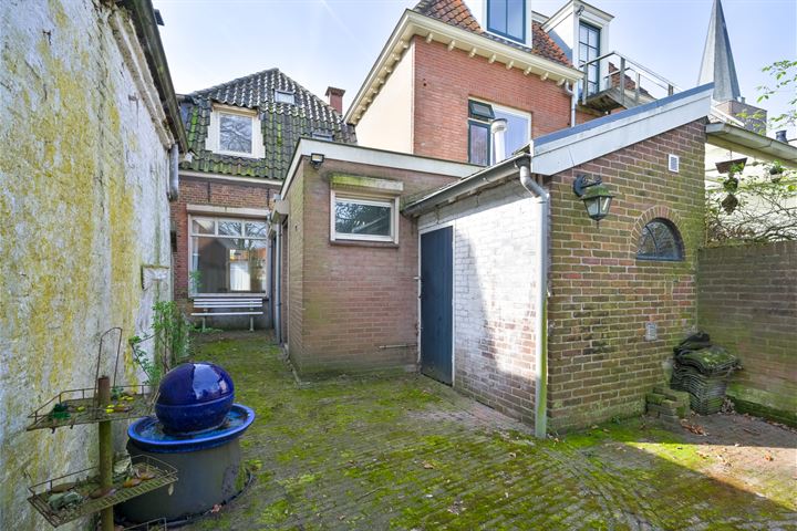 View photo 29 of Klooster Leuterstraat 47