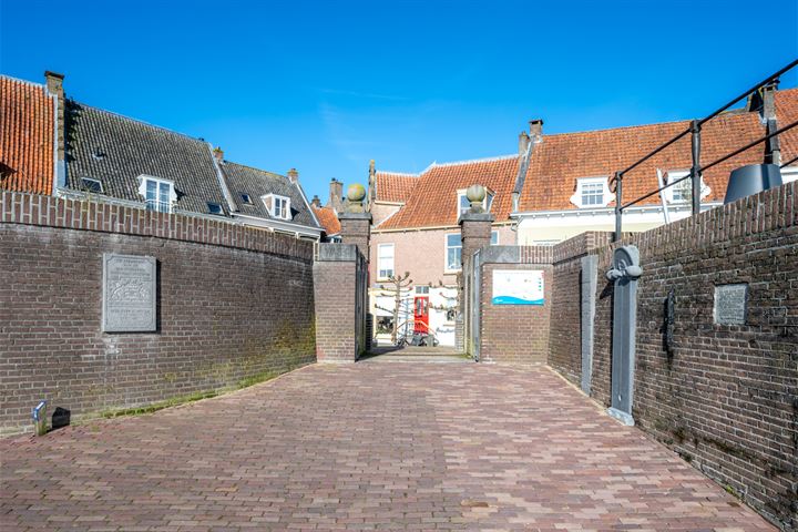 Bekijk foto 44 van Klooster Leuterstraat 47