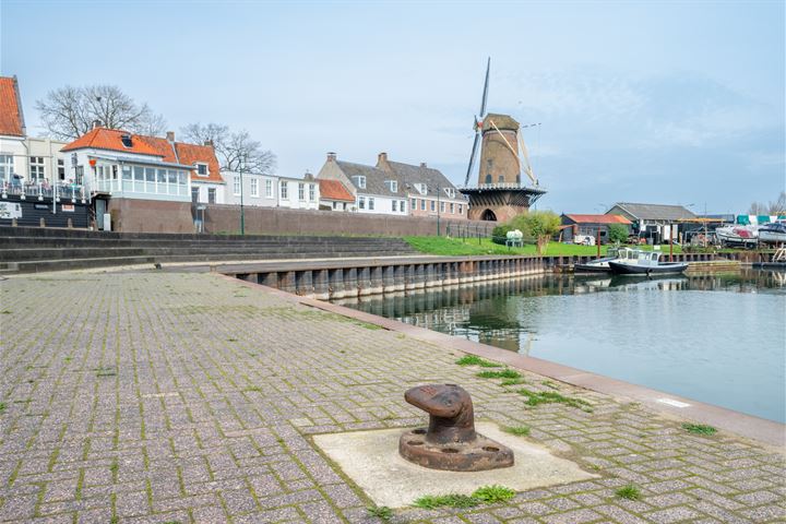 Bekijk foto 47 van Klooster Leuterstraat 47