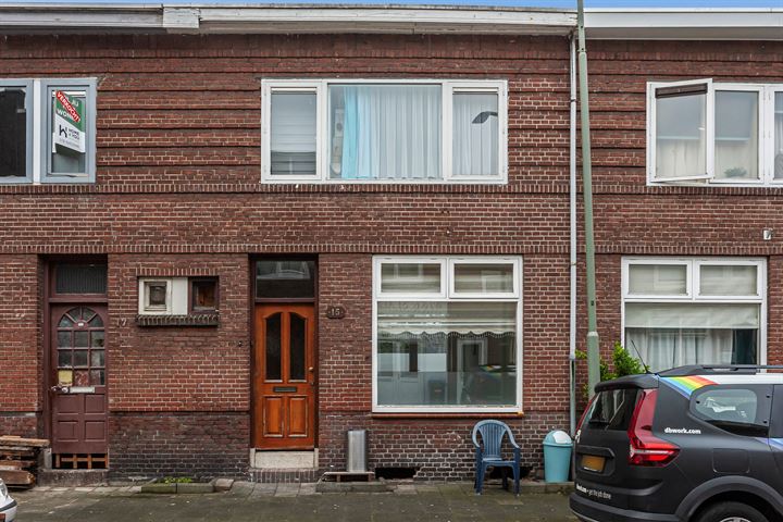 Bekijk foto 3 van Roemer Visscherstraat 15