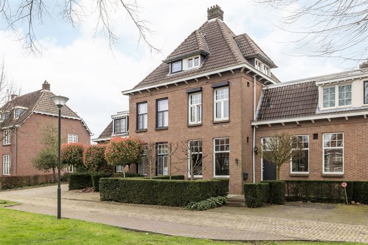 View photo 50 of Treebeekstraat 20