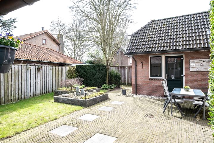 Bekijk foto 32 van Sterkerstraat 1