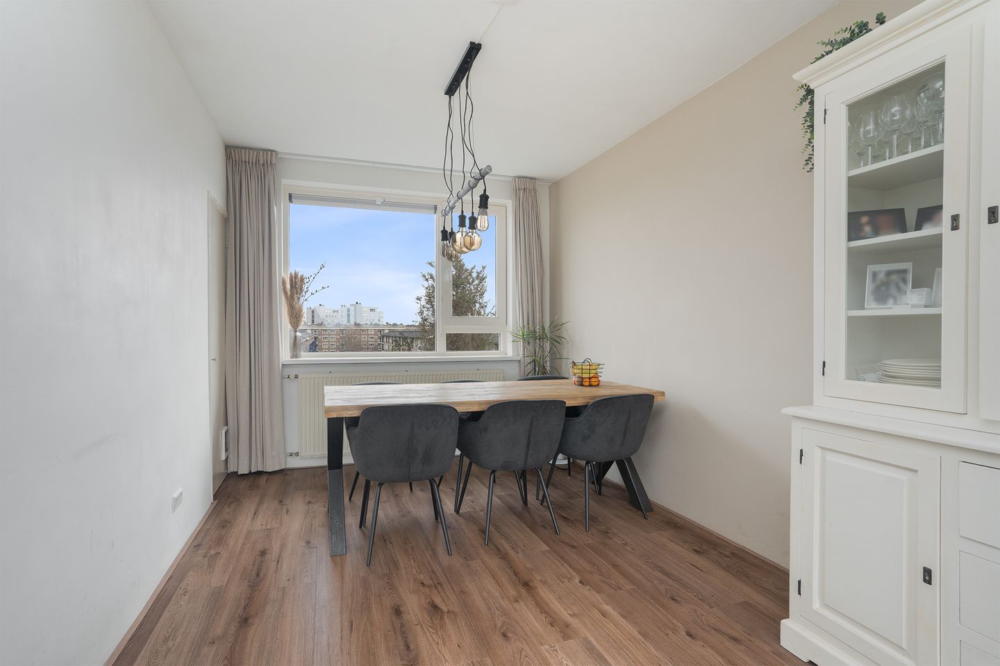 Photo 14 of Nicolaas Beetslaan 218