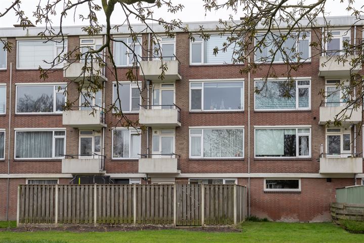 View photo 32 of Goudenregenstraat 21