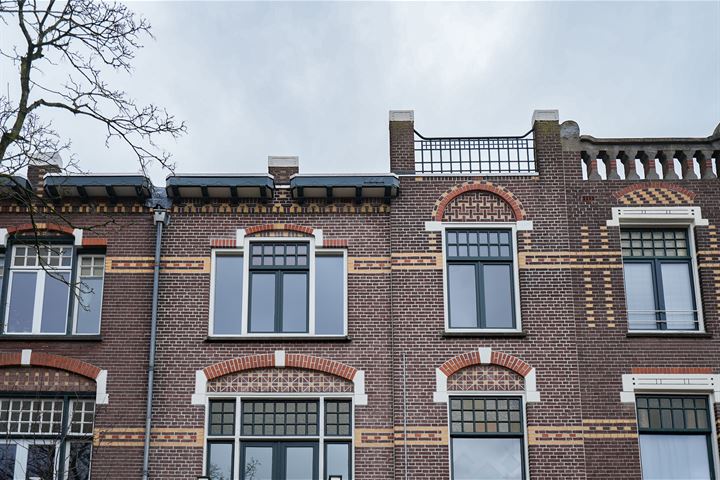 Bekijk foto 2 van Pater Brugmanstraat 35-A