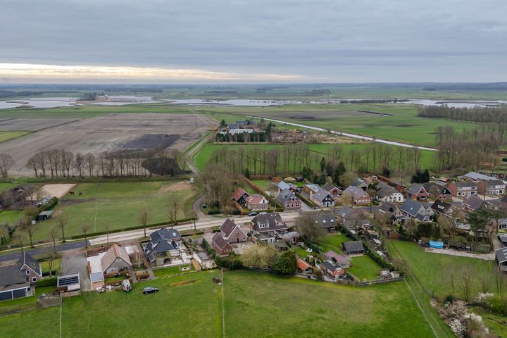 Bekijk foto 80 van Hunzeweg 60