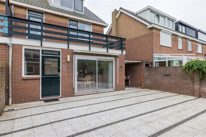 Bekijk foto 13 van van Struykstraat 28