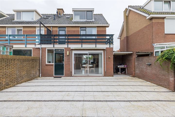 Bekijk foto 14 van van Struykstraat 28