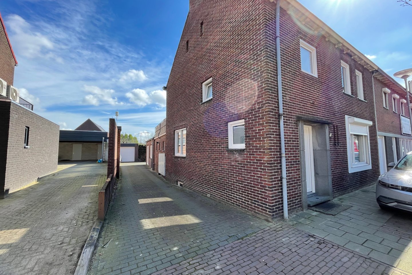 Bekijk foto 3 van Veldstraat 6-a