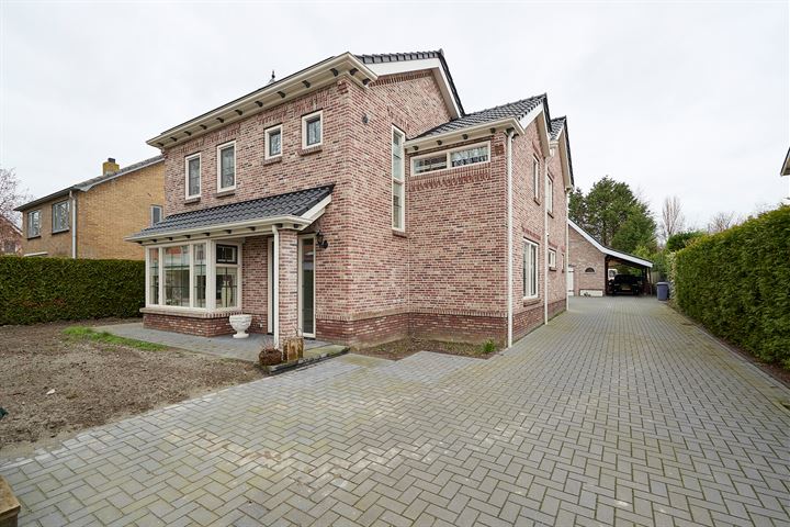 Bekijk foto 1 van Zandstraat 32