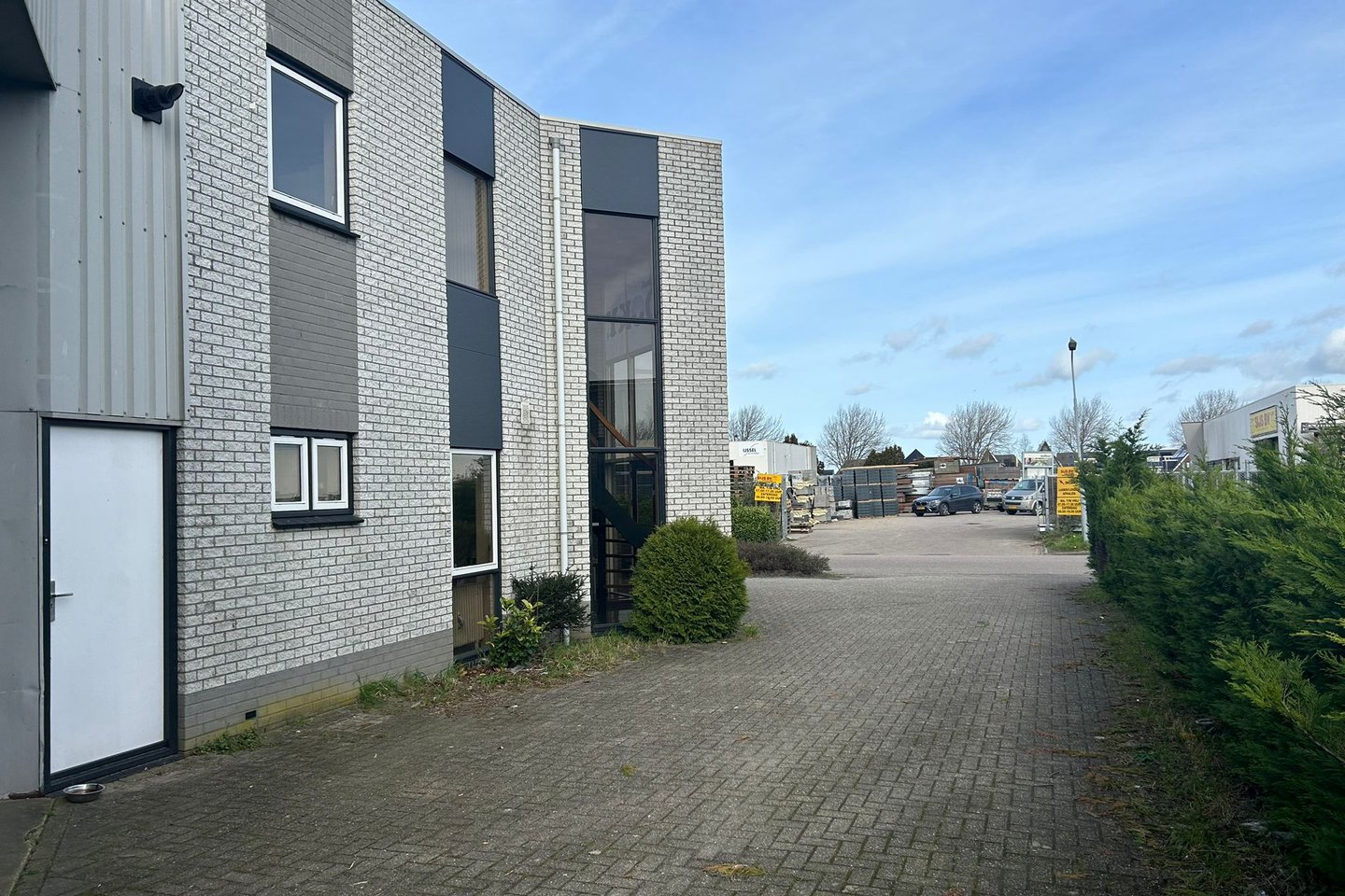 Bekijk foto 2 van Bijlestaal 17