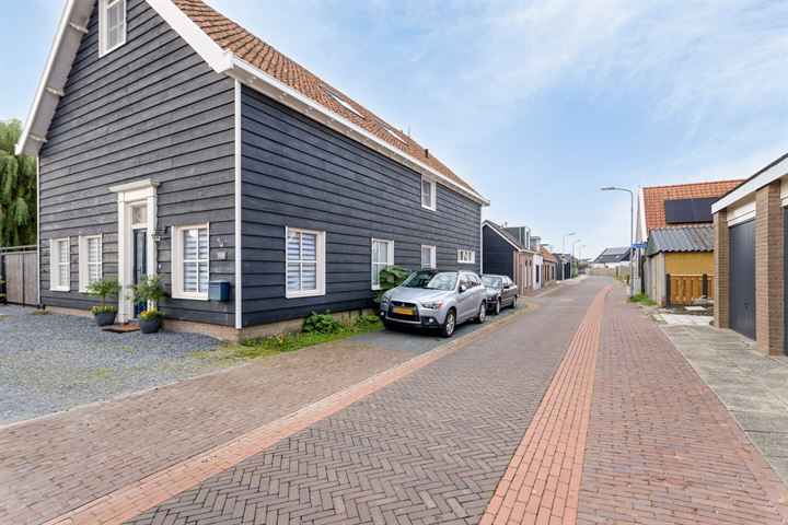 View photo 5 of Ringweg 34-A