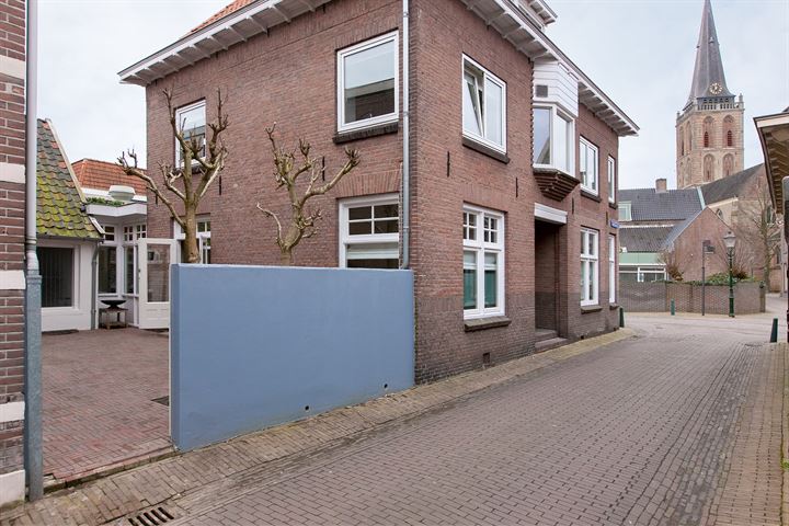 Bekijk foto 22 van Gudulastraat 2