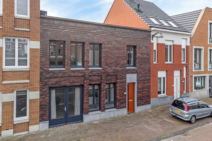 Bekijk foto 22 van Prins Hendrikstraat 74