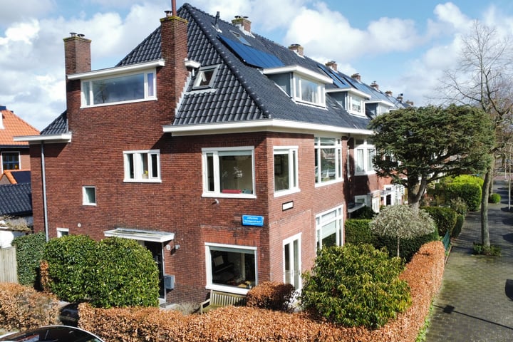 Bekijk foto 3 van Johannes Vermeerstraat 26