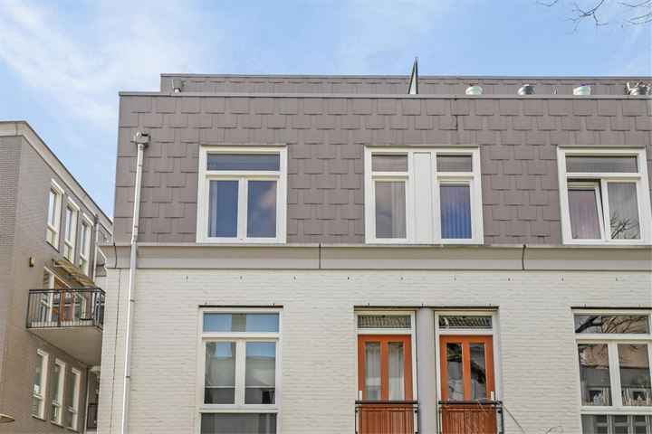 View photo 7 of Frombergstraat 60-2