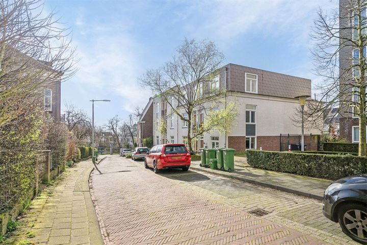 View photo 30 of Frombergstraat 60-2