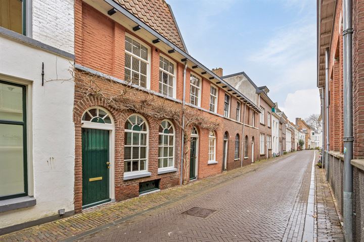 Bekijk foto 2 van Bornhovestraat 7