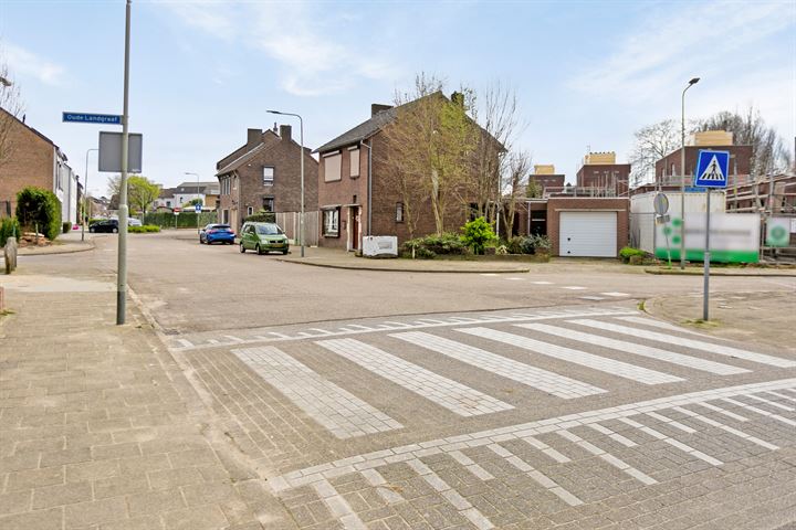 View photo 23 of Voortstraat 7-A