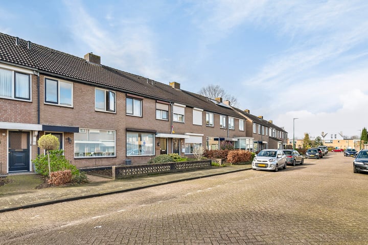 Bekijk foto 4 van van Kinsbergenstraat 15