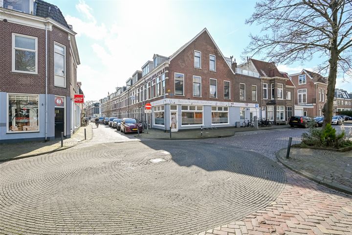 Bekijk foto 30 van Esschilderstraat 6-RD