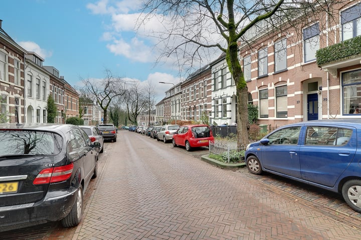 Bekijk foto 50 van Staringstraat 31