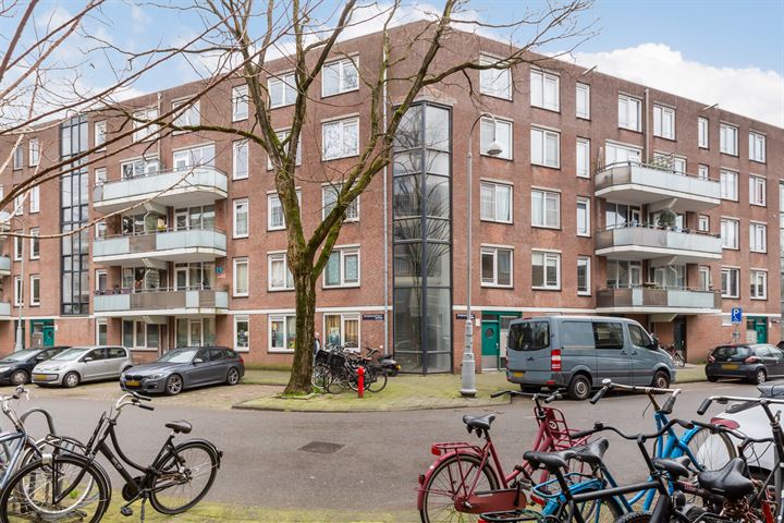 Bekijk foto 26 van Spitsbergenstraat 61