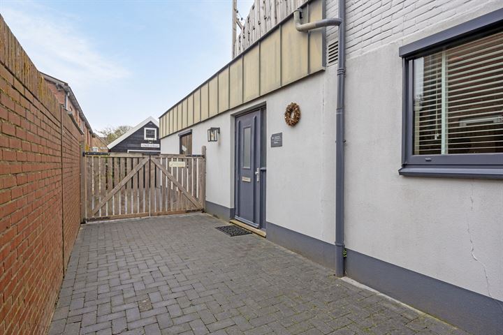 Bekijk foto 40 van Kerkstraat 42