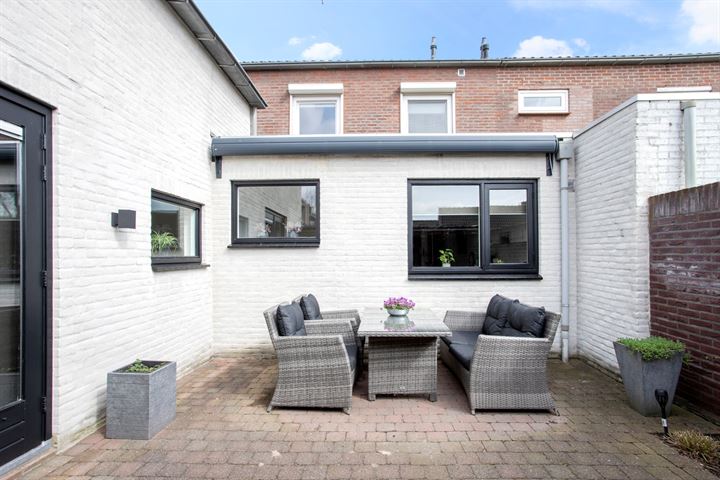 Bekijk foto 35 van Berkenstraat 7