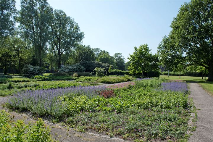 Bekijk foto 21 van Lindenlaan 72-K