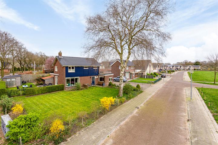 Bekijk foto 1 van Weth Donkerstraat 1