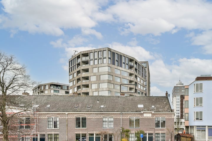 Bekijk foto 1 van Vliegerstraat 38