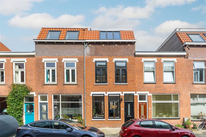 Bekijk foto 30 van Esdoornstraat 63