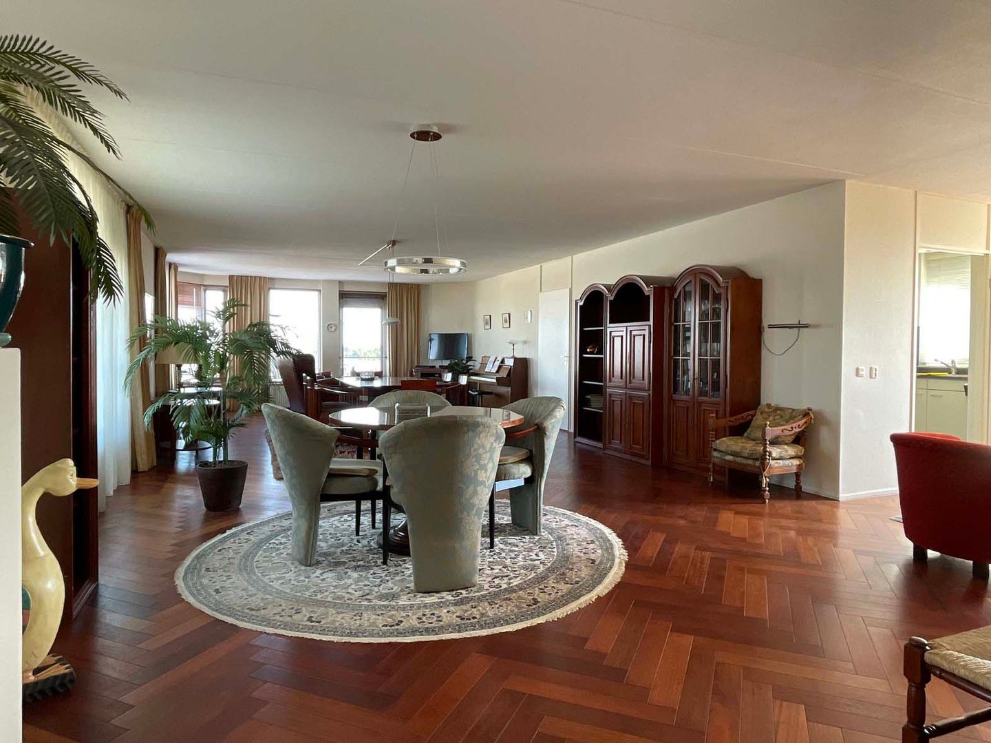 Photo 19 of Stationsplein 45