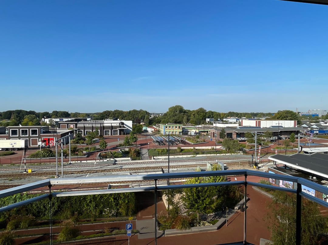 Photo 7 of Stationsplein 45