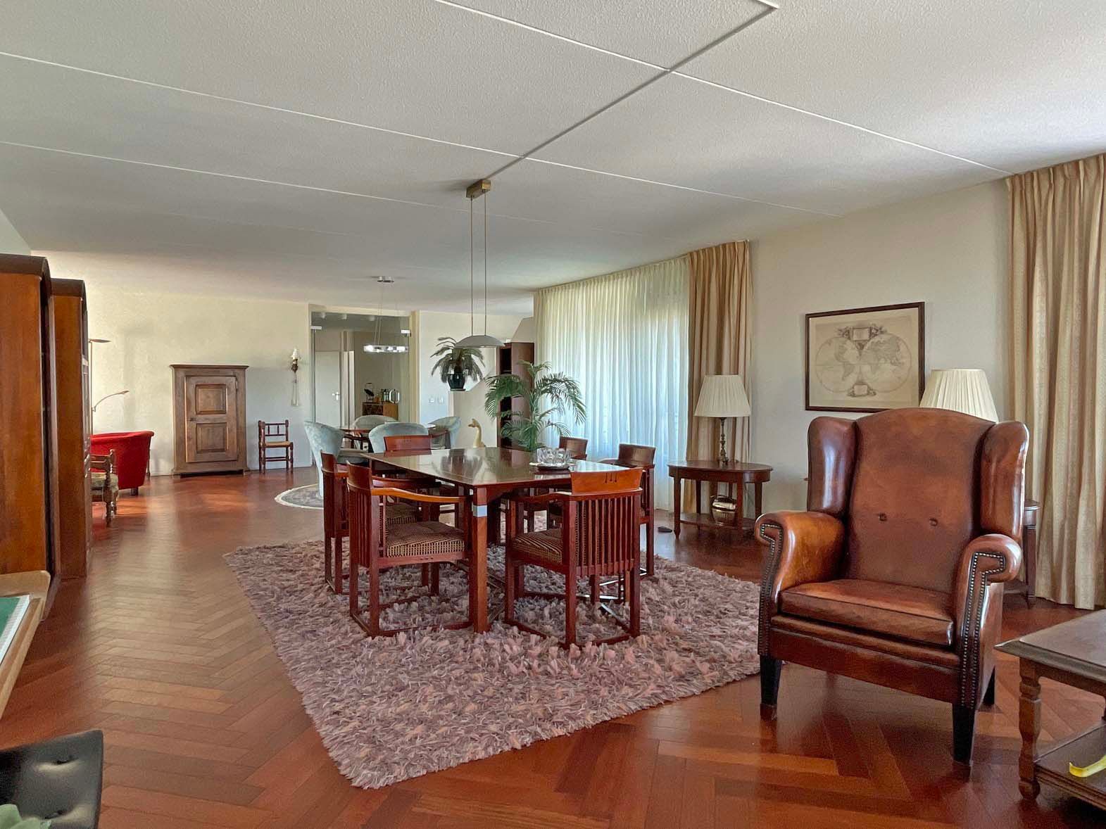 Photo 24 of Stationsplein 45